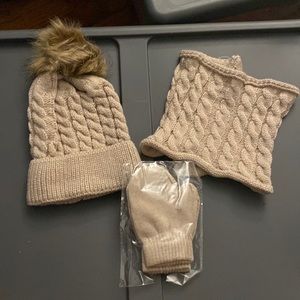 Toddler Girls Matching Hat, Gloves and Scarf Set